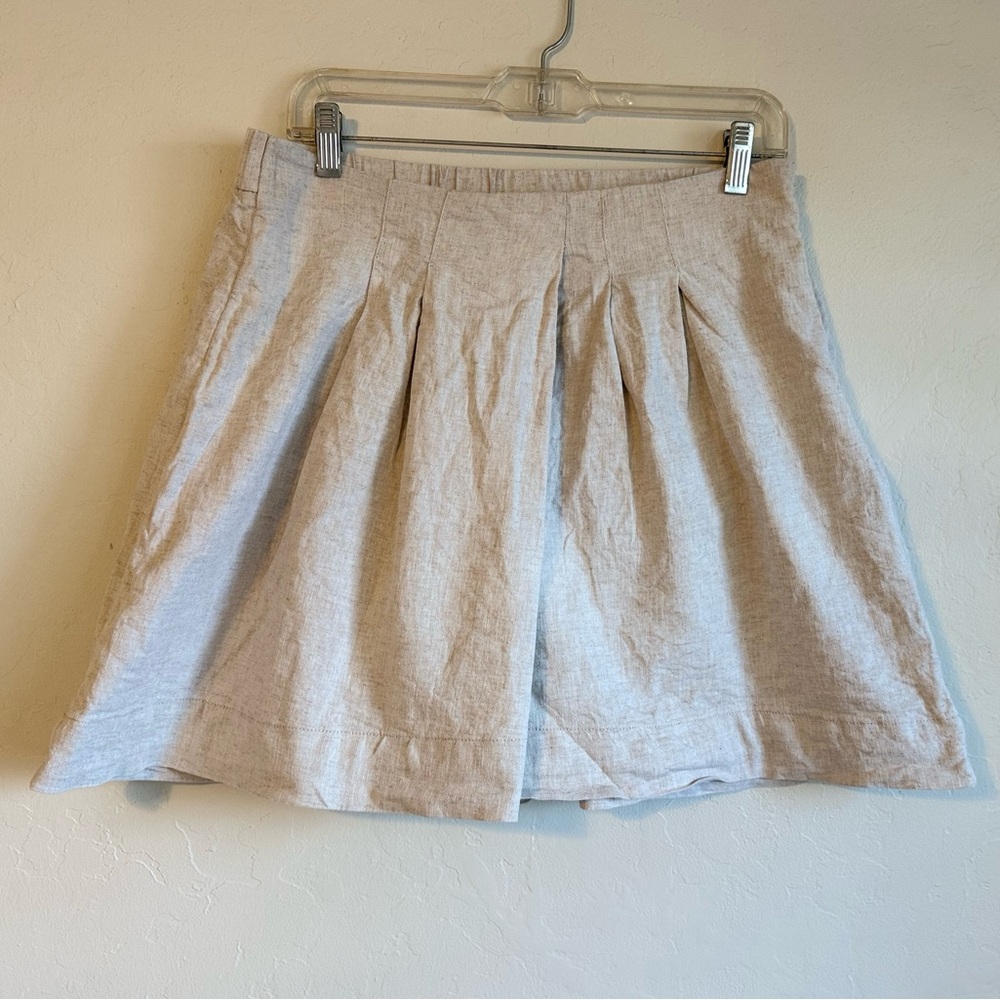 Banana Republic Light Tan Linen Skorts